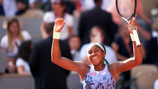 Coco Gauff advances to the finals of the French Open.