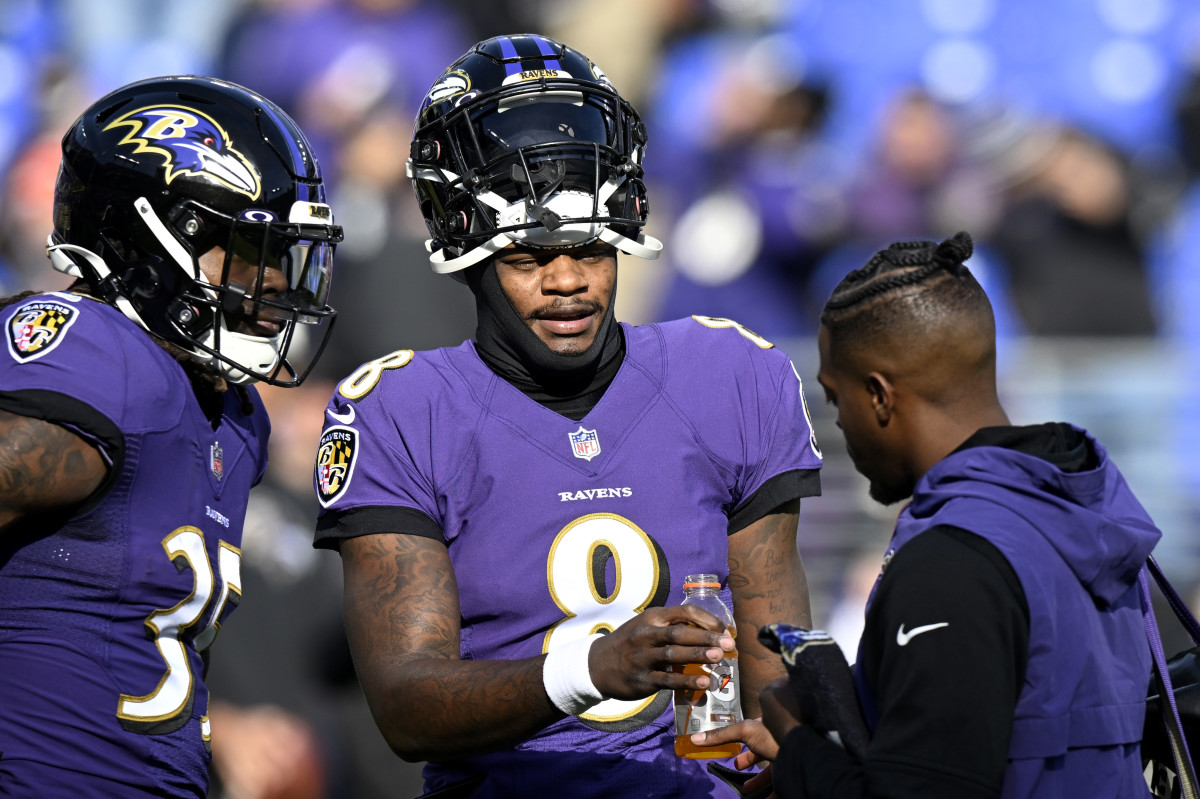 Lamar Jackson of the Baltimore Ravens gets looked at.